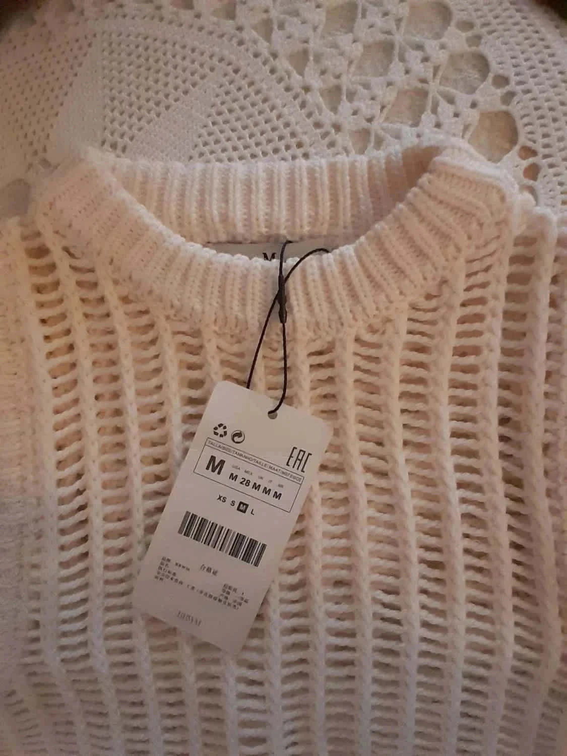 Top court, Style Ajouré, color crema, talla M, marca BBWM – photo 5